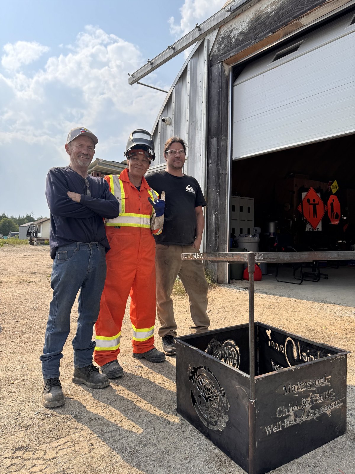 Mattagami Metals team with custom fabricated community piece
